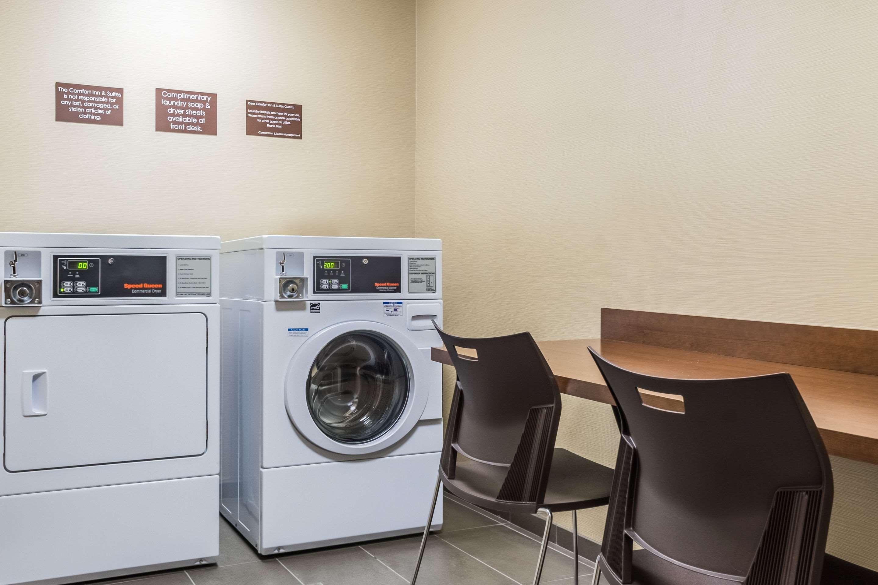 Comfort Inn & Suites Avera Southwest Sioux Falls Zewnętrze zdjęcie
