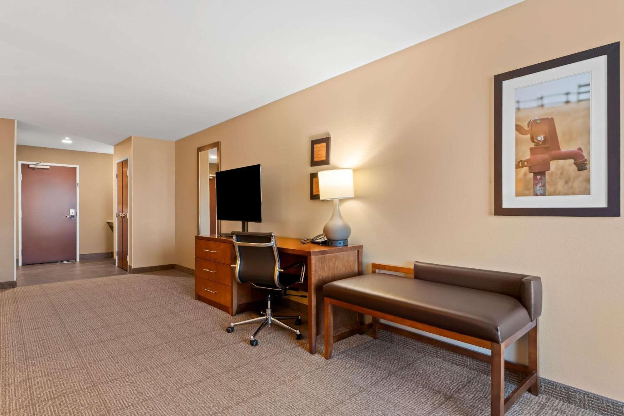 Comfort Inn & Suites Avera Southwest Sioux Falls Zewnętrze zdjęcie