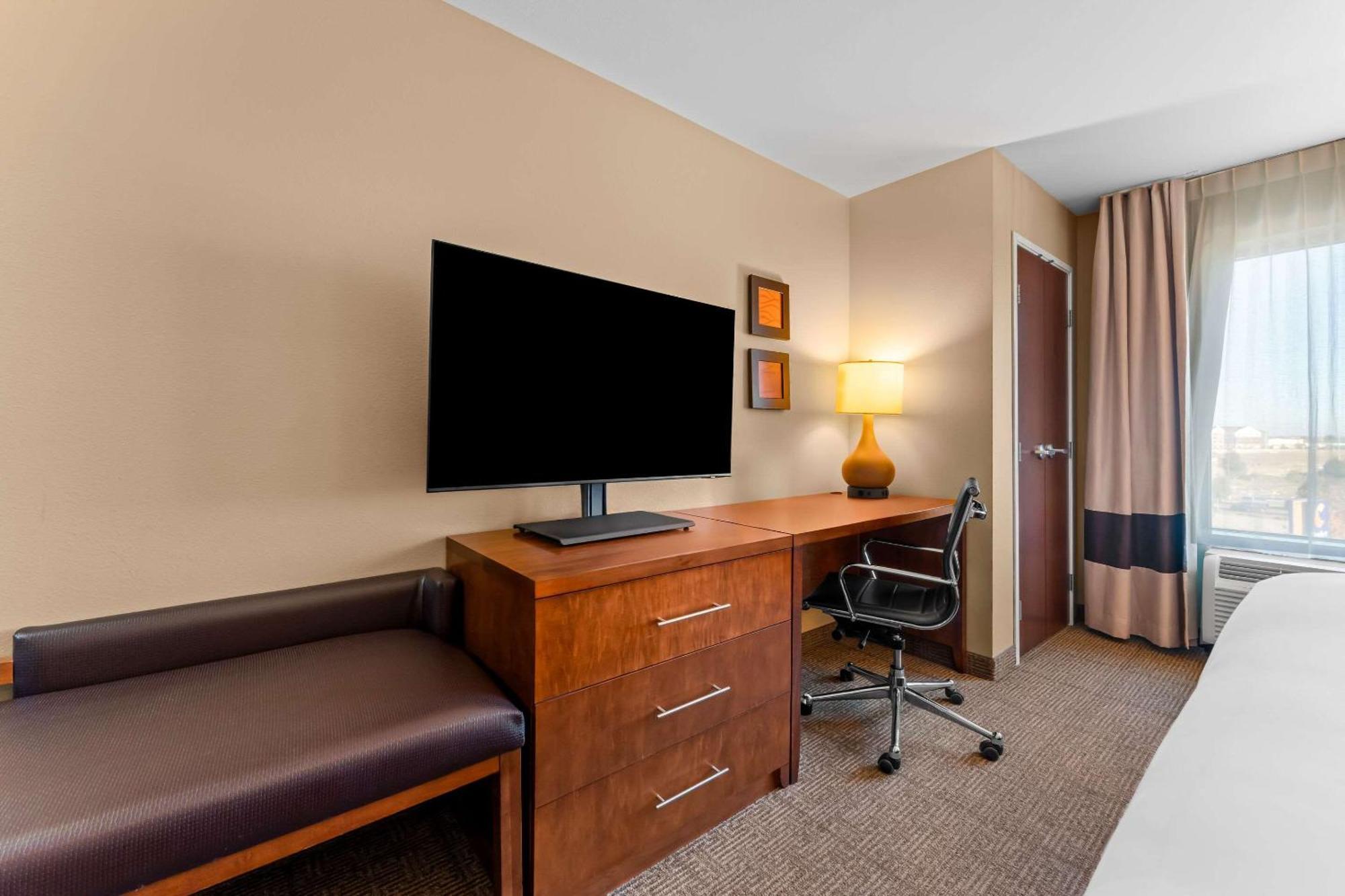 Comfort Inn & Suites Avera Southwest Sioux Falls Zewnętrze zdjęcie